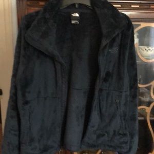 XL new w/o tags NORTH FACE jacket. Navy Blue